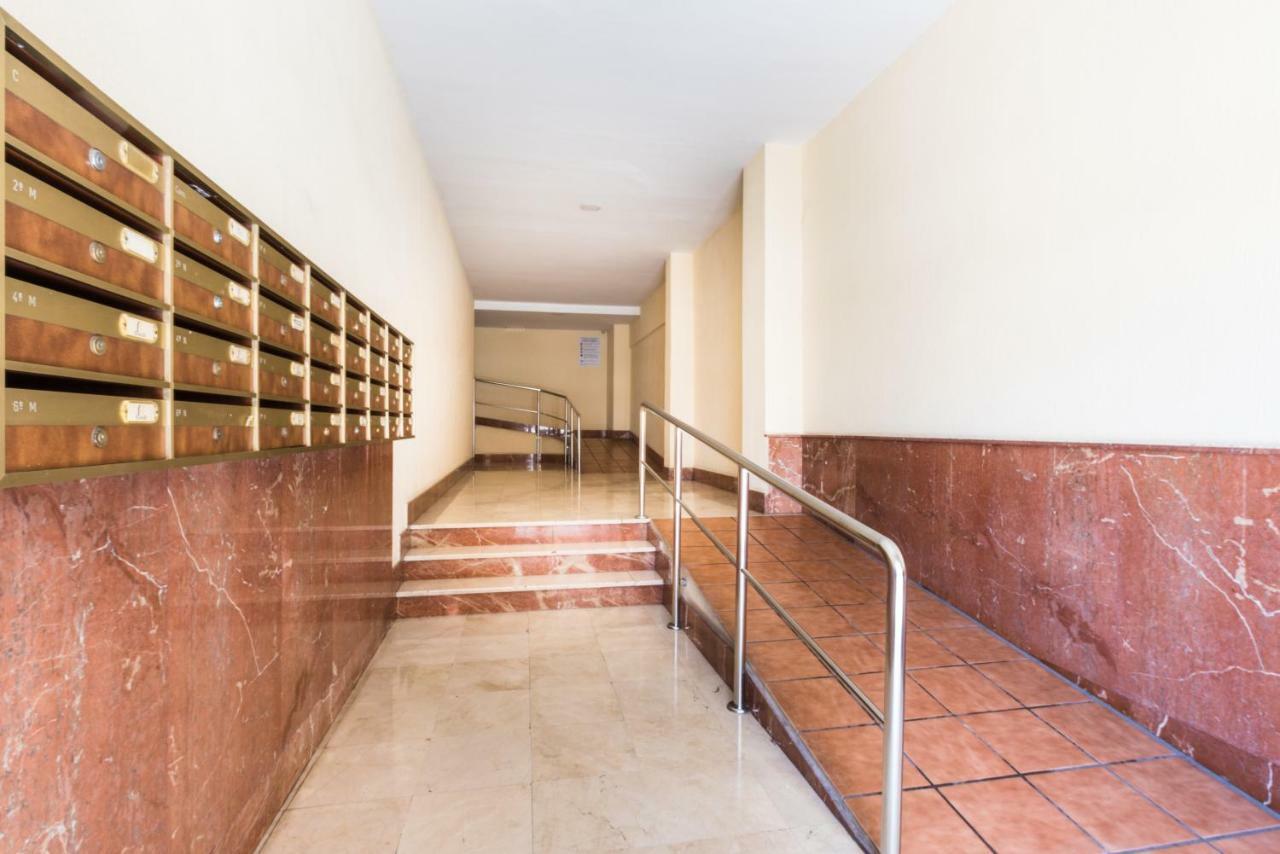 Malaga Centre Apartment With Parking Extérieur photo