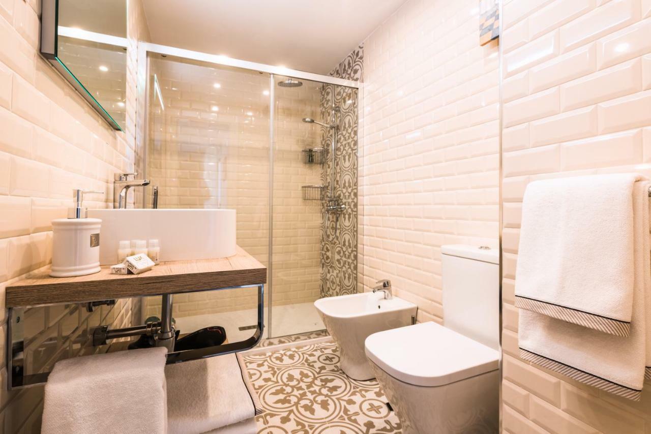Malaga Centre Apartment With Parking Extérieur photo