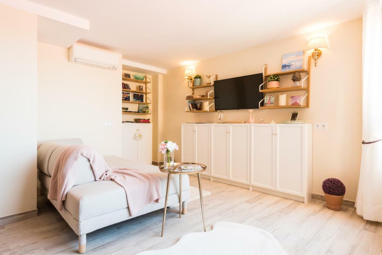 Malaga Centre Apartment With Parking Extérieur photo